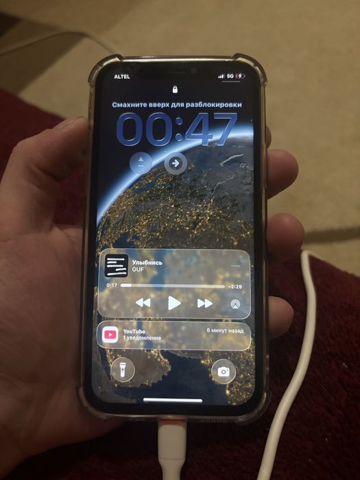 Продам айфон 12 про