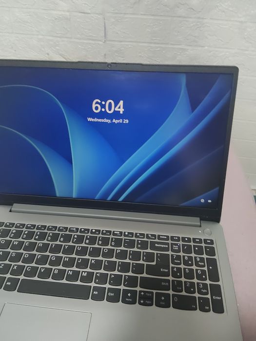Laptop lenovo  o