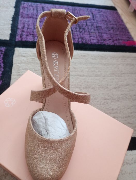 Pantofi eleganți damă
