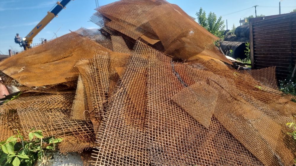 Продам сетку под заливку