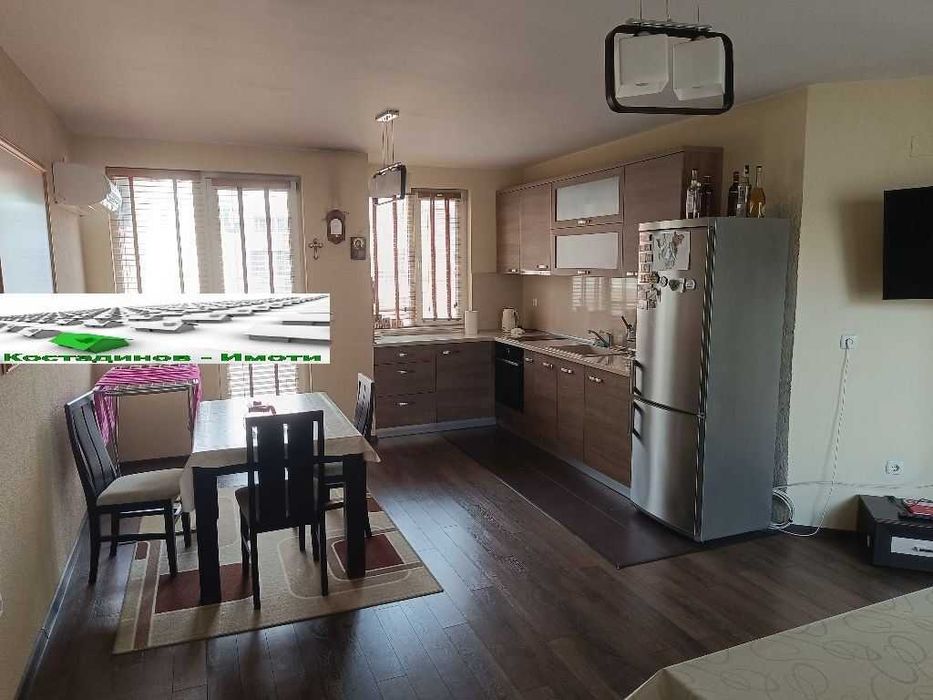 Продава се Тристаен апартамент в Пловдив, Кършияка - 101 кв.м за 1460 €/кв.м - Снимка #3