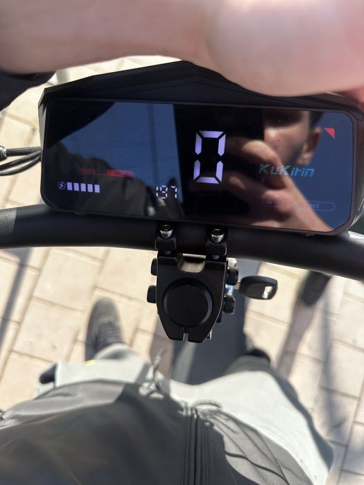 Vand trotineta kukirin g4