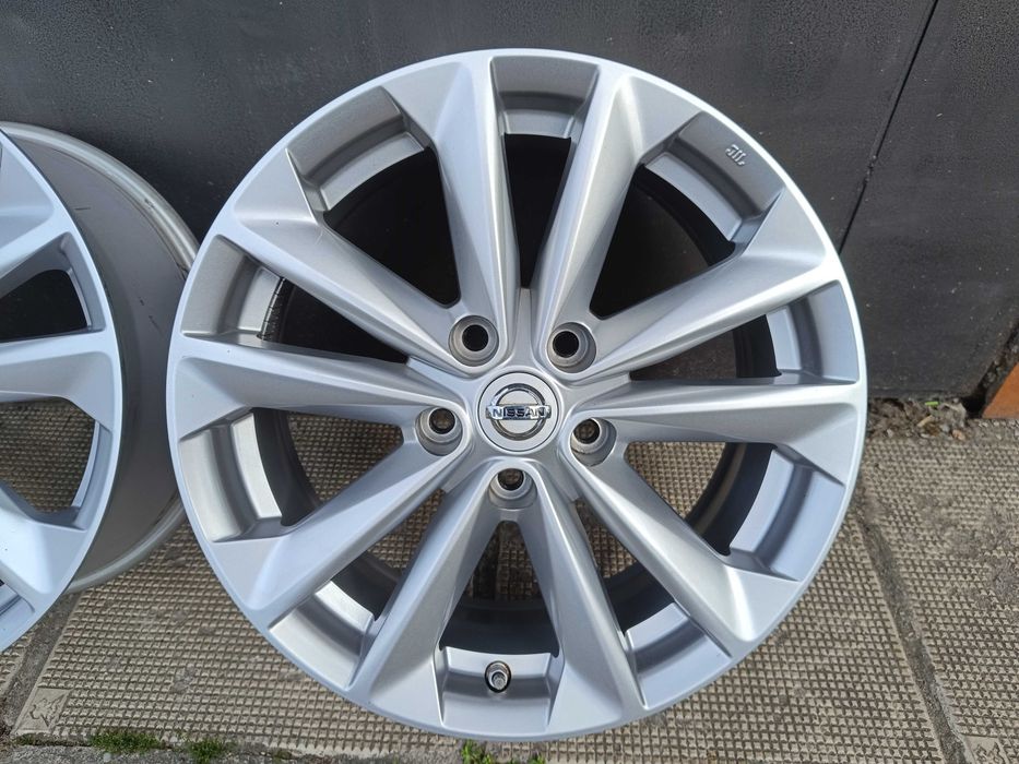 ОРИГИНАЛНИ джанти 17 ' цола 5x114,3 NISSAN QASHQAI J10 J11 / НИСАН 7J ET40 + датчици