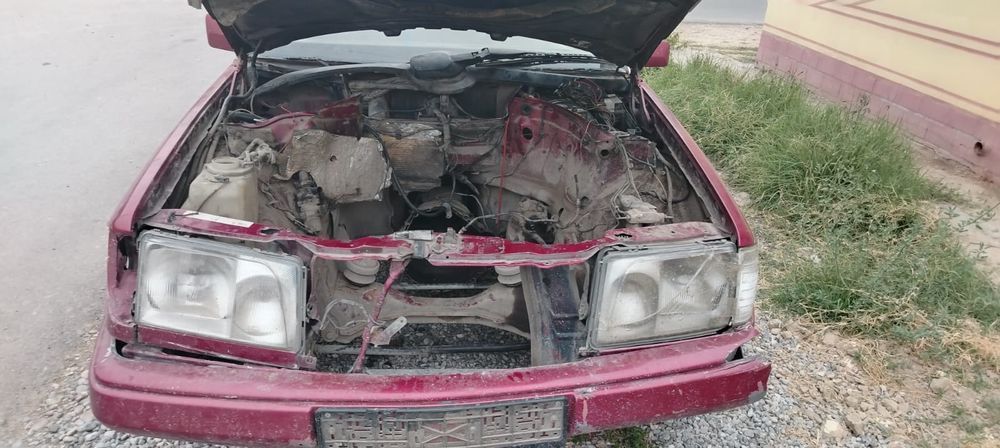 Мерседес Бенс 124 ешка казак