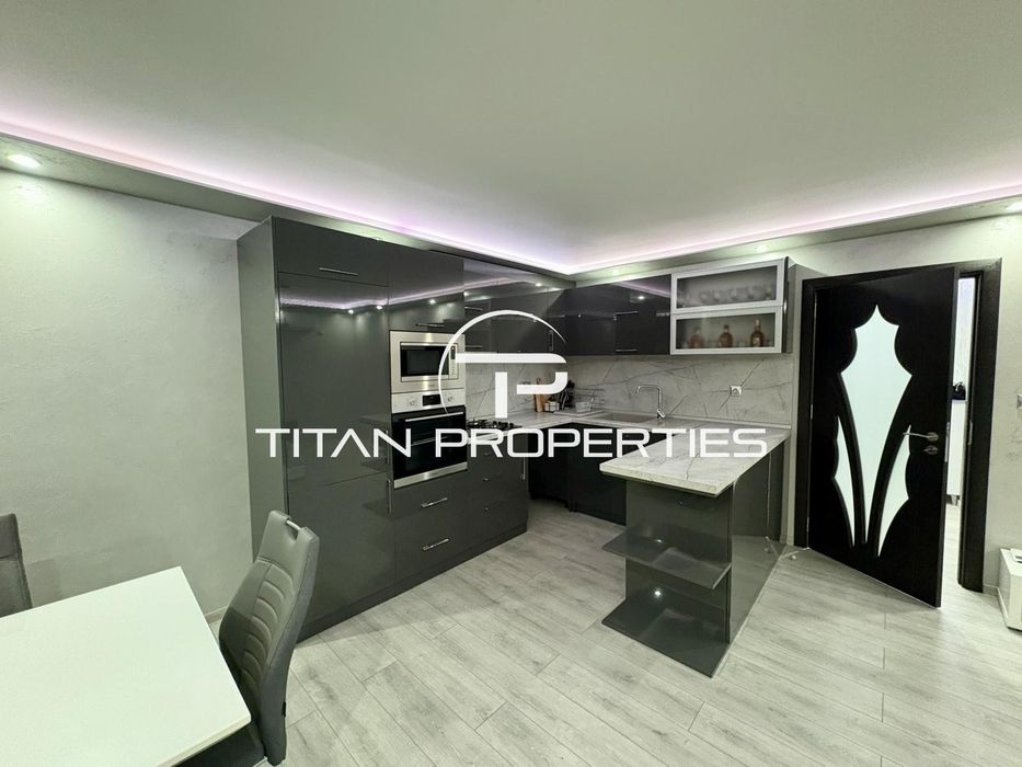 Дава се под наем Тристаен апартамент в Бургас, Славейков - 90 кв.м за 1020 € - Снимка #3