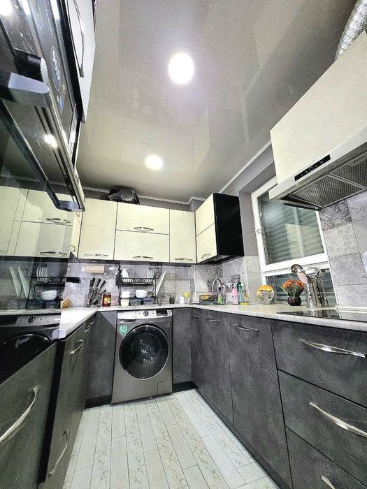 ПРОДАЕТСЯ 3/11/16 75м2 на:  Ойбек