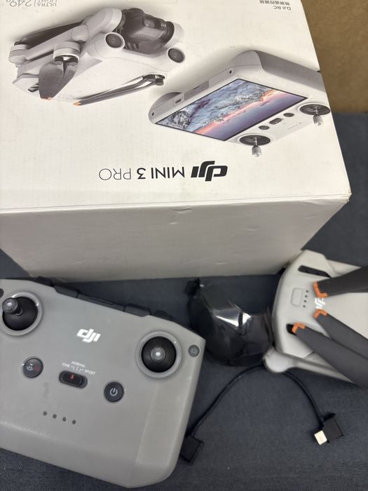 Продам дрон квадрокоптер Dji mini 3 pro оригиналл