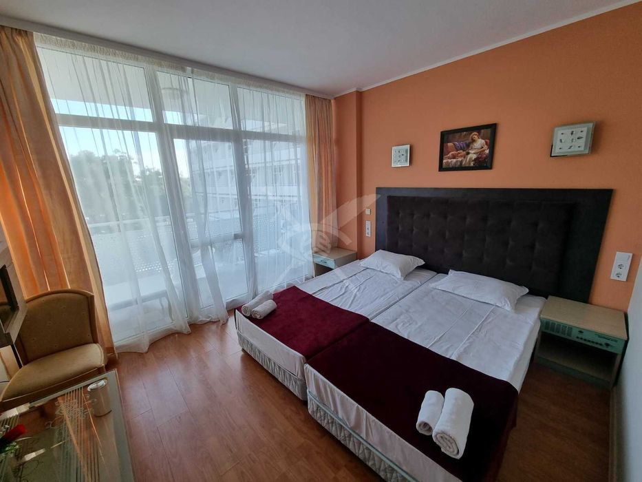 Продава се Тристаен апартамент в к.к. Слънчев бряг - 106 кв.м за 1217 €/кв.м - Снимка #4