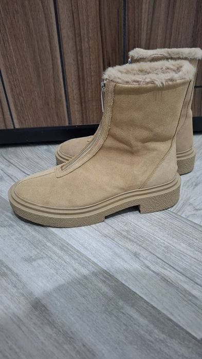 Боти естествен велур