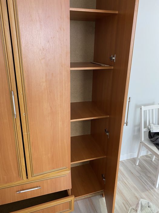 Отдам шкаф даром