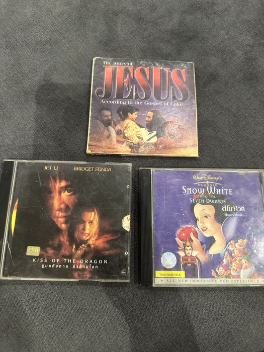 Диски фильмы на английском языке.