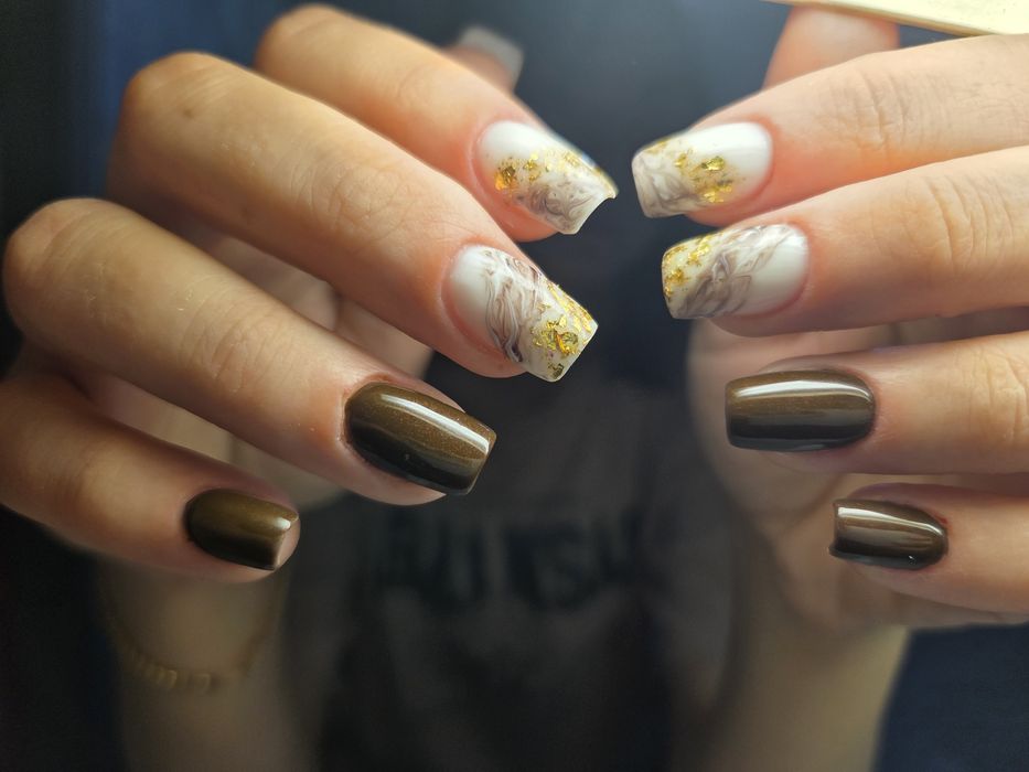 Наращивание ногтей