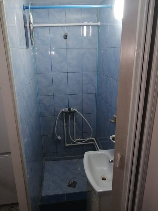 Închiriez camera cămin concas