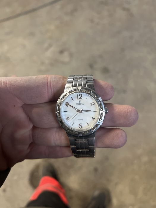 Ceasuri la bucata sau mai multe 70 lei bucata