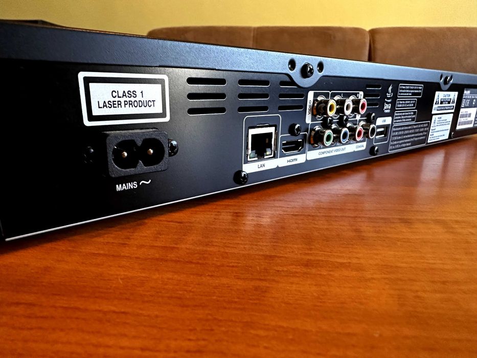 Продавам Blueray плеър Philips BDP 3100/12