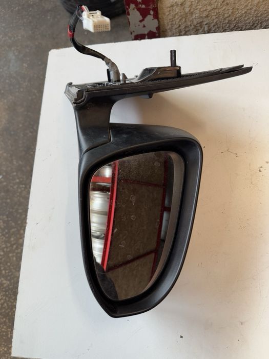 Огледало за Тойота Аурис/Toyota Auris 2013-2017г.