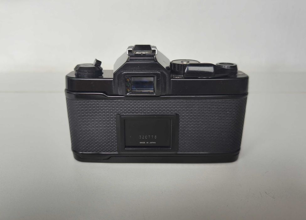 Aparat foto vechi, pe film RevueFlex