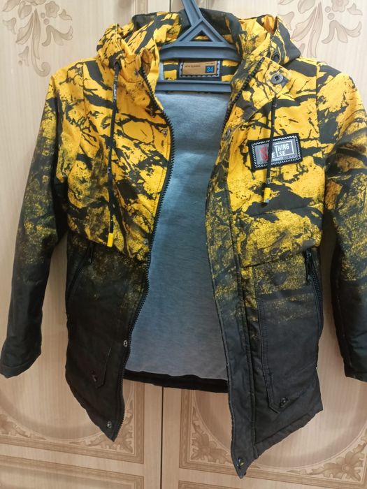 Весенняя куртка для мальчика