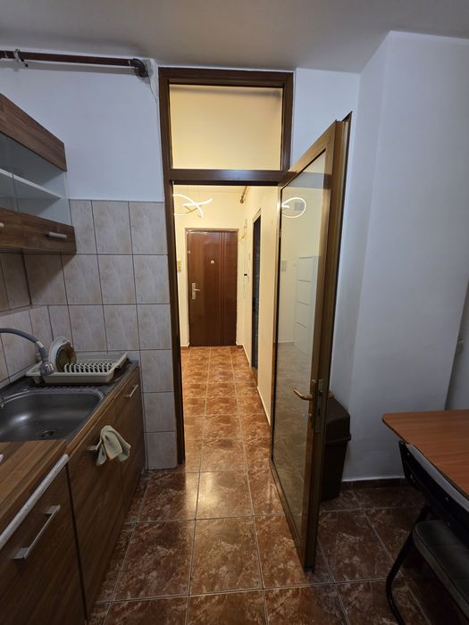 1750 RON - garsoniera zona Coiciu