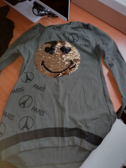 Продам пакет вещей на девочку.