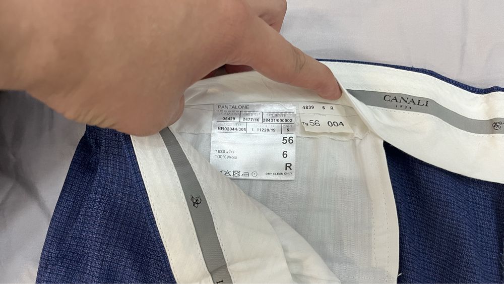 Итальянский костюм тройка Canali