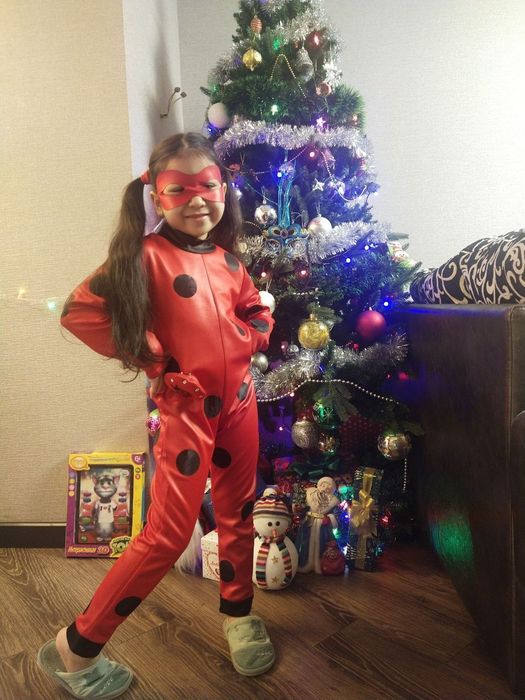 Костюмы и платья для выступлений