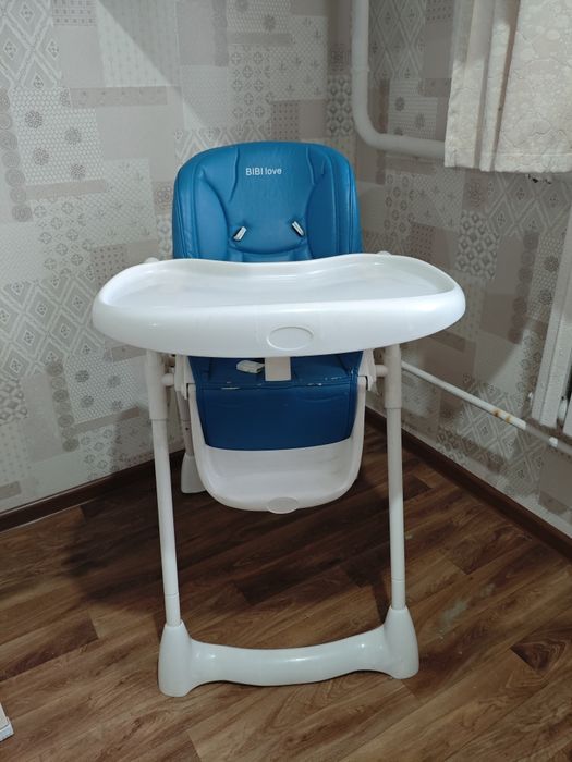 Детский стол для кормления