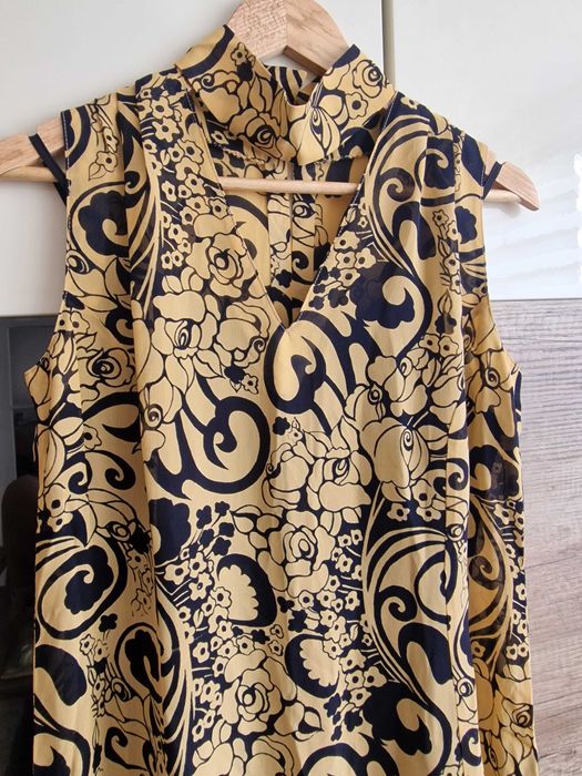 Рокля жълто/черно V деколте размер М