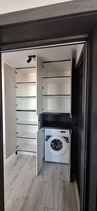 [INCHIRIERE] Apartament cu 2 camere,etajul 3 din 3 ;67 m2-str Fermelor!
