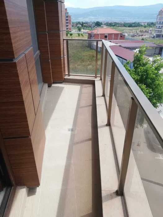 Продава се Тристаен апартамент в Пловдив, Христо Смирненски - 139 кв.м за 1044 €/кв.м - Снимка #2