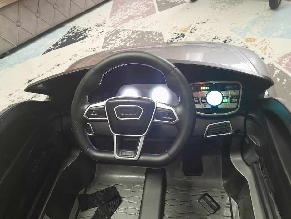 Детская машина отличном состоянии