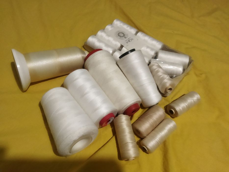 Конци за шевна машина,шиене - бели, черни, цветни, ластични
