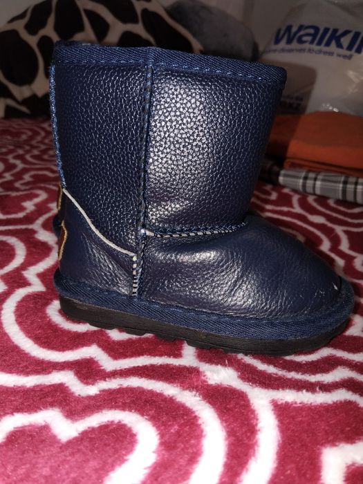 Даром угги 24 размер натуралка