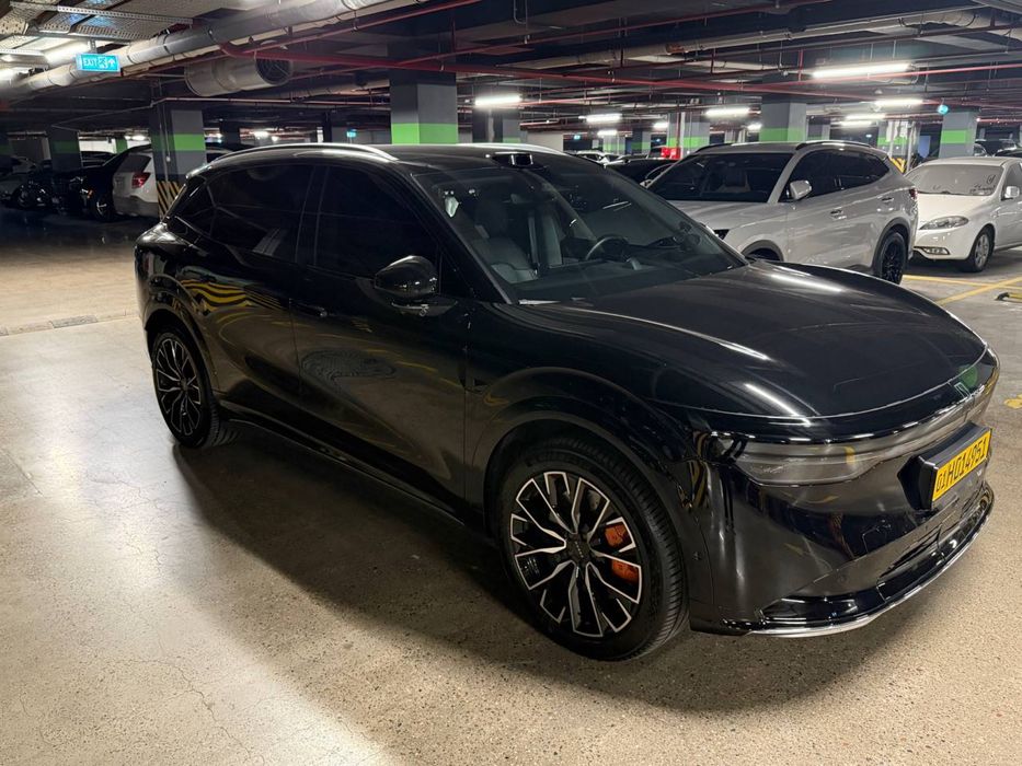 Черный Zeekr 7x Full