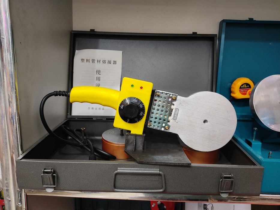 Дазмол Утюг для пайки труб ф110