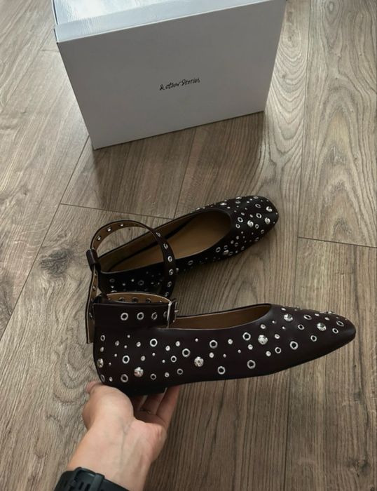 &Other Stories balerini din piele burgundy