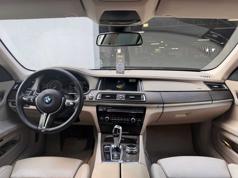 BMW 730d xDrive / Facelift / M-Pachet