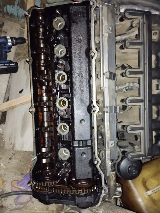 клапанная крышка bmw БМВ m54b30