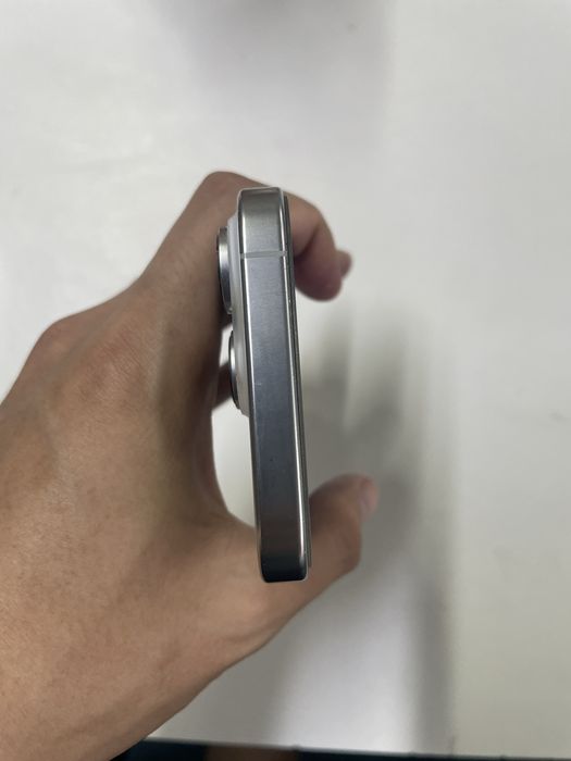 Iphone 16 pro white 256gb