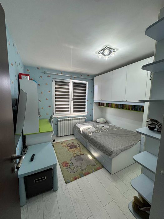Închiriez apartament 4 camere – Crângași | 88 mp | Centrală proprie | 2 băi | Parcare | Metrou