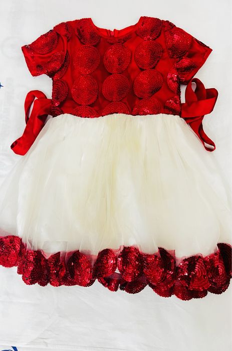 Разные одежды для девочек