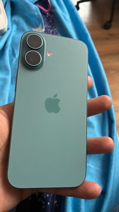 I phone 16 128GB