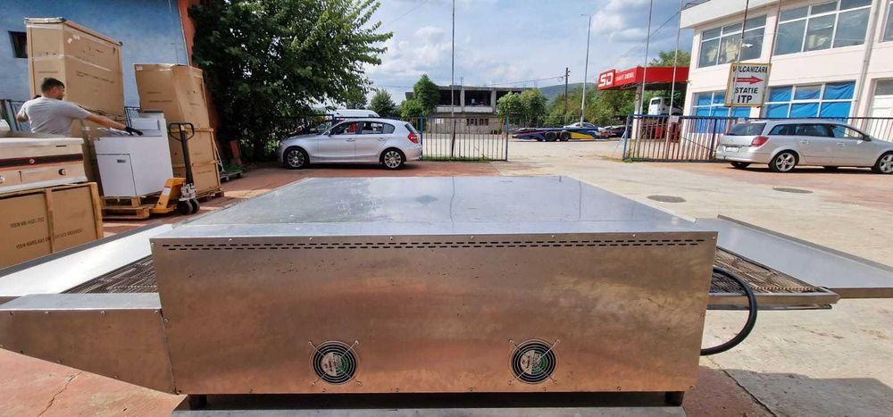 Cuptor profesional banda pizza/covrigi 380V SH 1.8mx85cm