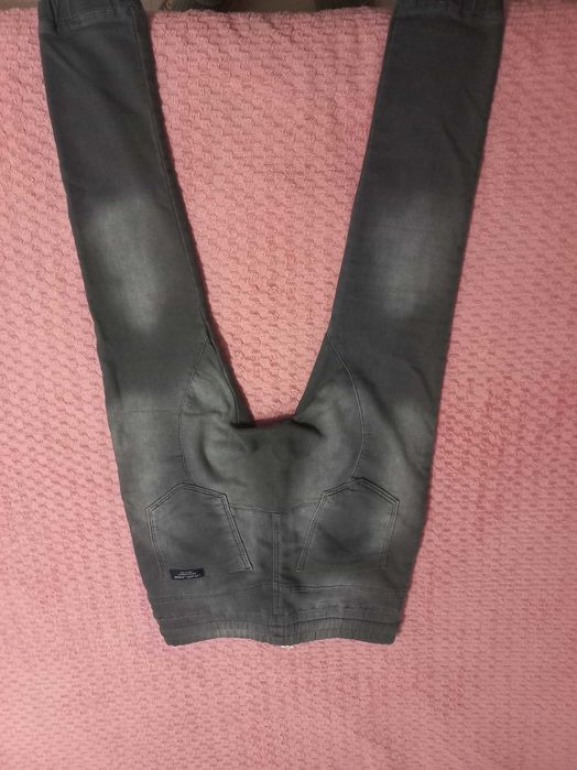 Мъжки дънки! "М"размер