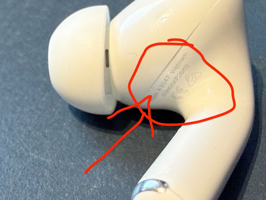 Apple AirPods Pro 2 MagSafe Case USB-C Model A3047