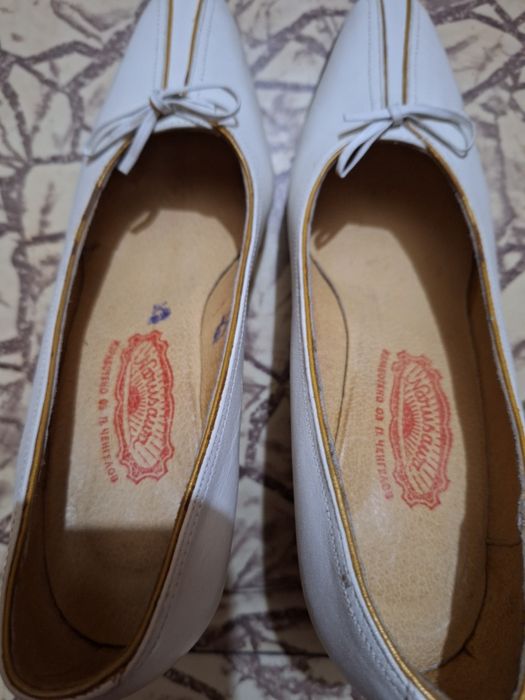 Обувки на ток, р-р 39,естествена кожа.