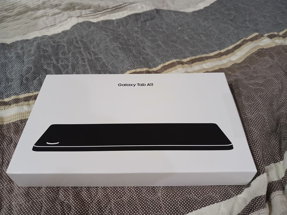 Самсунг галакси таб 11  128гб