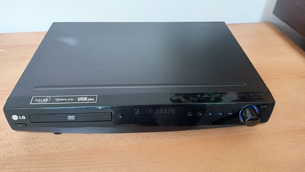 Vand HomeCinema LG HT462 (2.1)