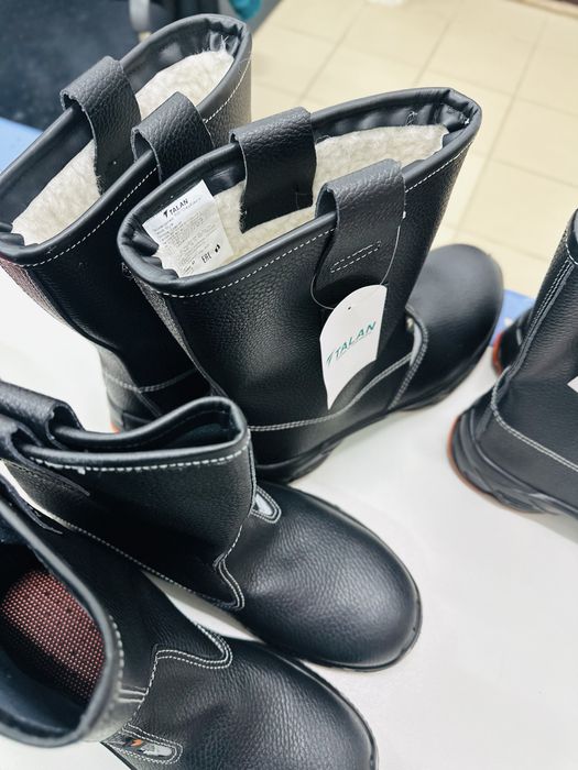 Продам спец сапоги Талан