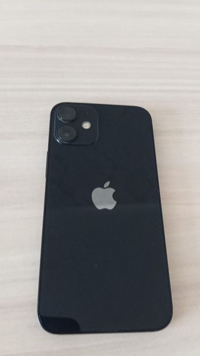 Айфон 12 мини в идеальном состоянии